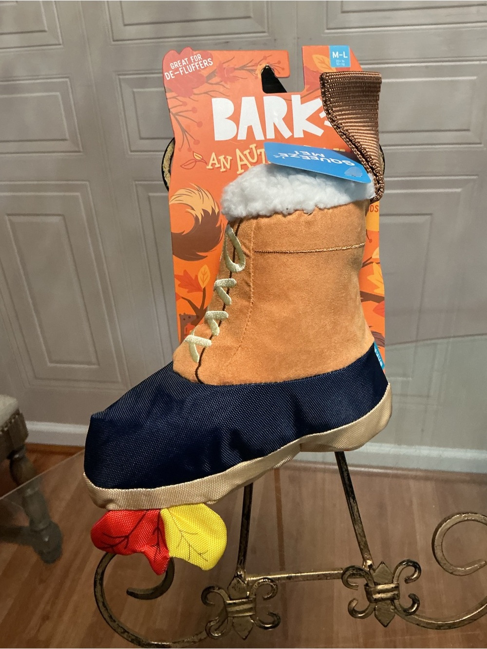 Bark Box Autumn Tail Barkwoods Boot Plush Fall Leaves Brown Size M/L Dog Toy 7.5